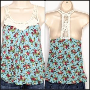 Iris Los Angeles‎ racerback tank w/ crochet…